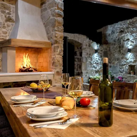 Ploca On Hvar With A Private Heated Pool Dol (Hvar)