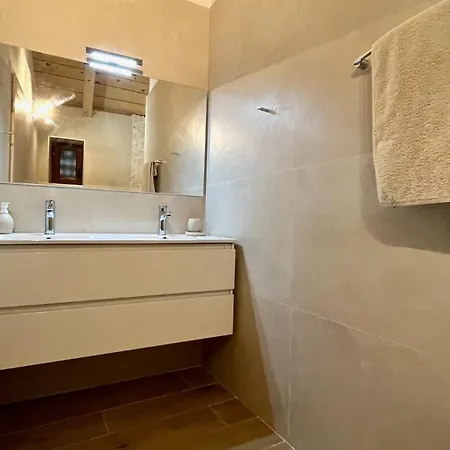 Ploca On Hvar With A Private Heated Pool فيلة *